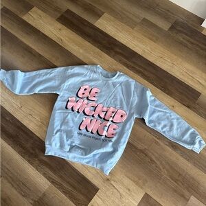 WICKED GOOD Boston’s LWP ✨ sweater 🙂😛